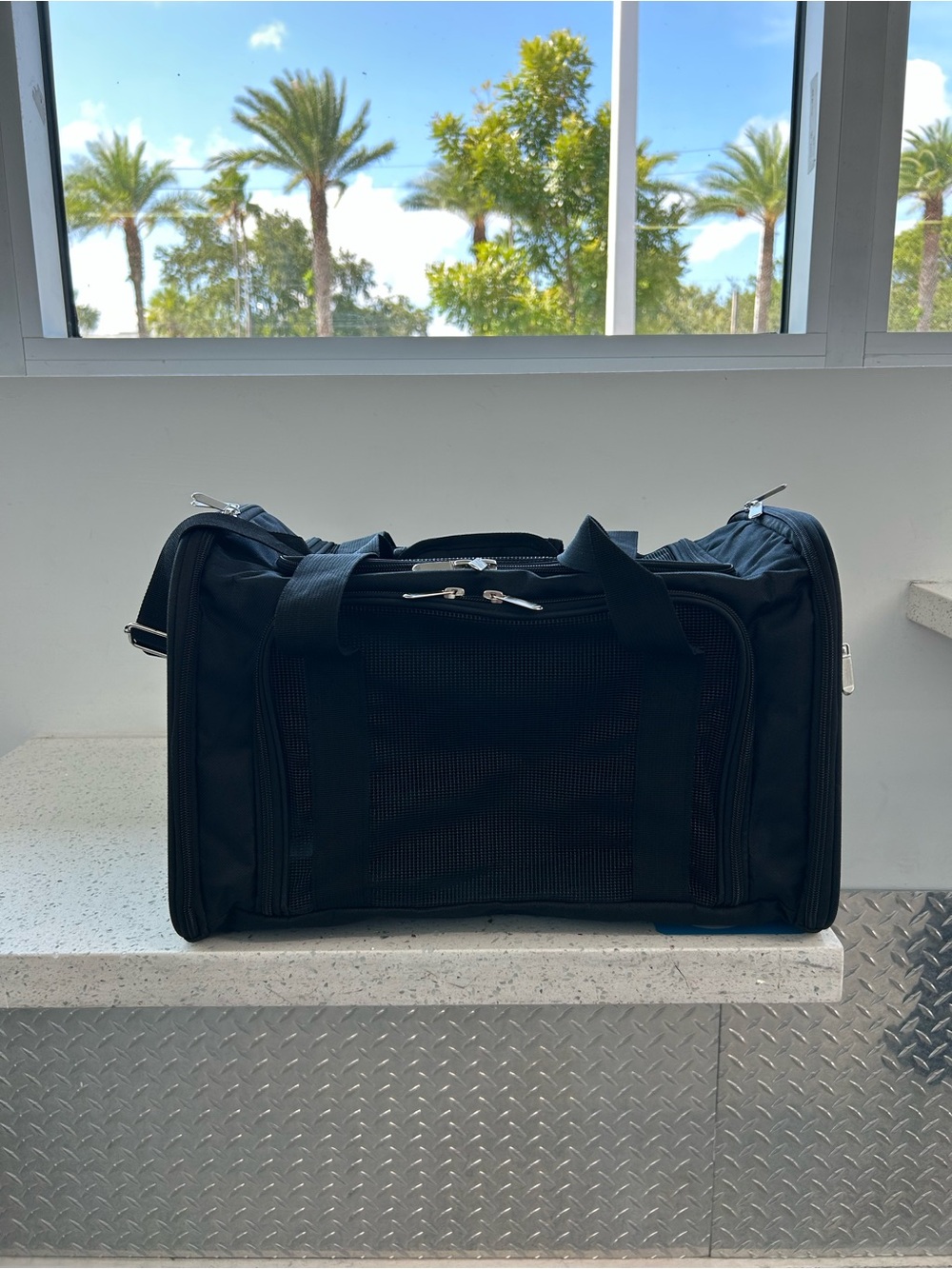 NWOT Black Pet Travel Bag - Lightweight Carry Bag